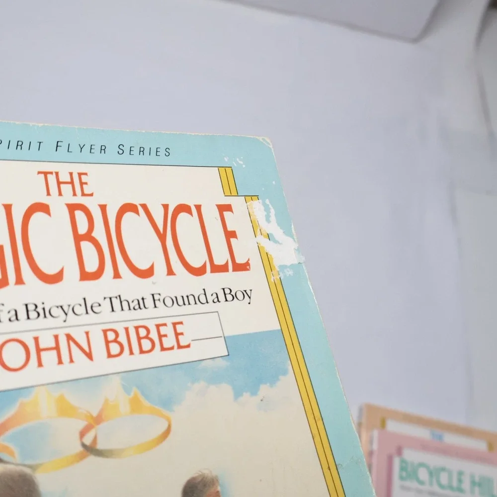 Spirit Flyer Series‎ Softcover Gift Set Books 1-4 John Bibee Christian